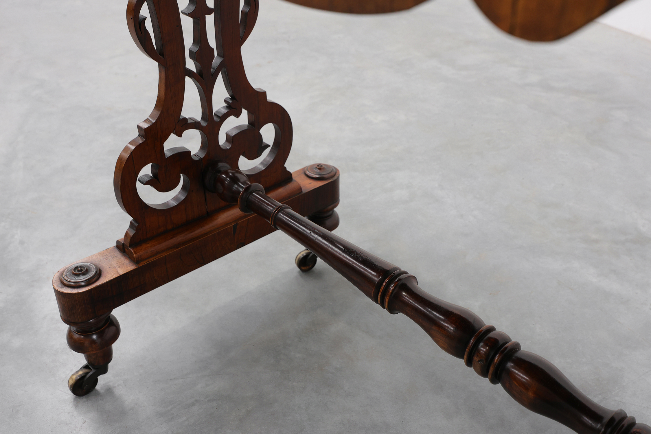 Victorian Walnut Side Table with Inlaid Top and Pierced Scroll Ends, England, circa 1870thumbnail